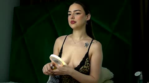 Scarlet online show from February 25, 12:20 am