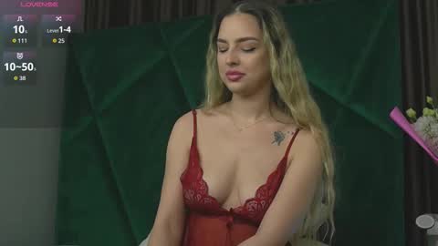 Snapshot of scarletcoles chatting on September 8, 7:13 pm Scarlet online show from September 8, 7:13 pm