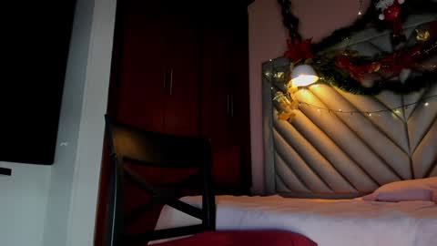 Scarlet Dayana online show from December 16, 11:12 am