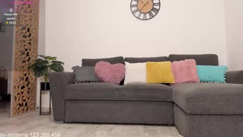 scarletflamee online show from February 12, 8:32 pm