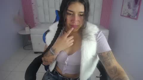 scarleth_sweet_s online show from January 15, 9:10 pm