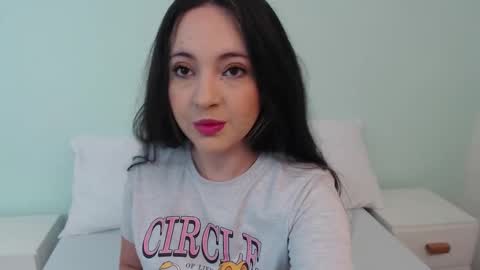 scarlet  online show from March 22, 11:27 am