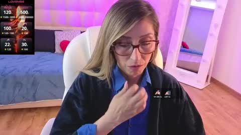 Scarlett online show from April 11, 11:47 am