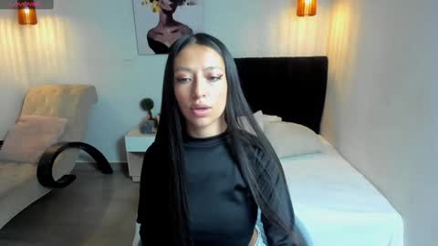 Scarlett online show from December 4, 12:36 pm