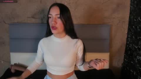 SCARLETT FOX  online show from February 20, 11:23 am