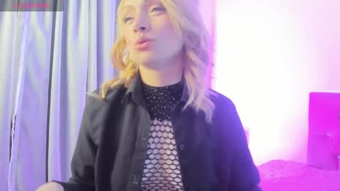 scarlett_blake11 online show from September 30, 6:08 am