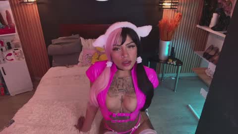 Scarlett Collins online show from December 6, 12:23 am