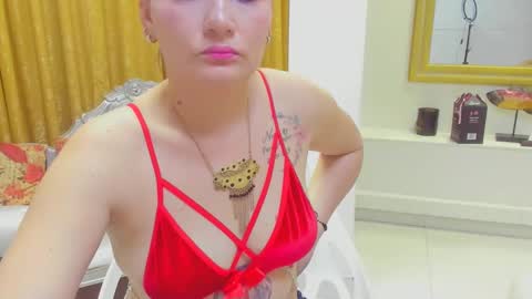 Scarlet online show from December 21, 2:30 am