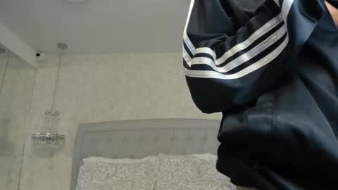 Snapshot of scarlett_mb chatting on October 8, 4:44 pm Scarlett online show from October 8, 4:44 pm