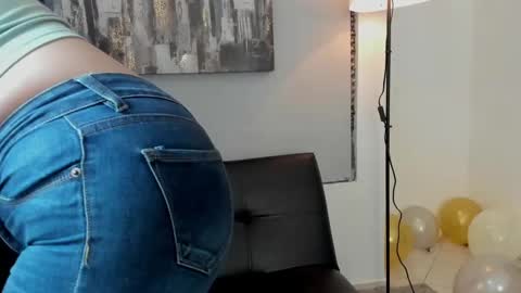 Scarlett online show from December 11, 2:00 pm