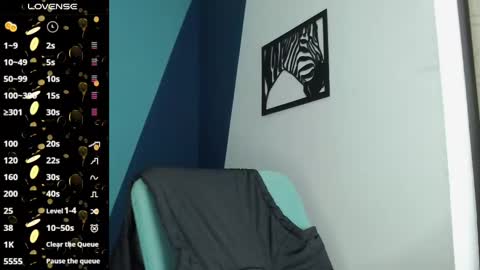 Snapshot of scarlett_paris chatting on February 25, 11:26 pm Scarlett online show from February 25, 11:26 pm