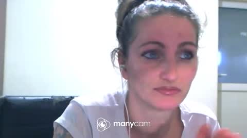 scarlett_queen01 online show from February 4, 6:36 am