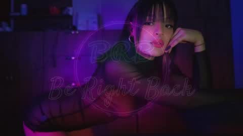Scarlett  online show from February 9, 1:45 am