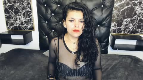 Scarlett online show from December 19, 2:46 pm