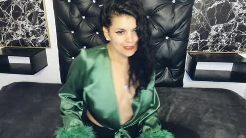 Scarlett online show from December 20, 3:00 pm