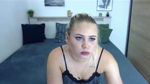 Hi there guys  My pleasure in your hands  pvt is open online show from September 18, 2:48 pm