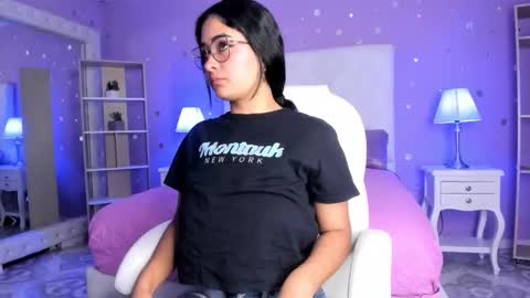 Snapshot of scarlette_15 chatting on September 30, 3:23 am Scarlette online show from September 30, 3:23 am