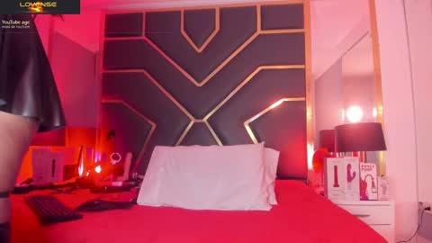 Scarlett Hot online show from October 4, 12:22 pm