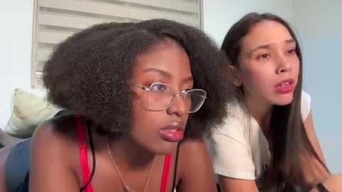 scarlettjadee online show from September 17, 5:27 am