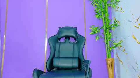 Snapshot of scarlettjones_x chatting on October 12, 7:16 pm Scarlet online show from October 12, 7:16 pm