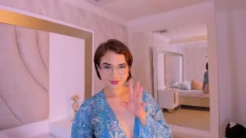 Scarlett  online show from July 9, 12:29 pm