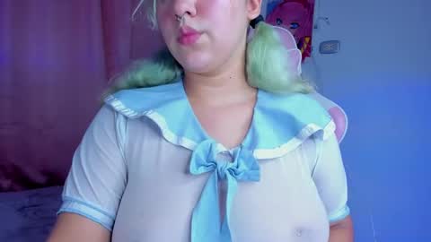 Snapshot of scarlettqueen56 chatting on January 29, 4:36 am chloe online show from January 29, 4:36 am