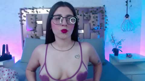 Scarlet online show from September 18, 11:31 am