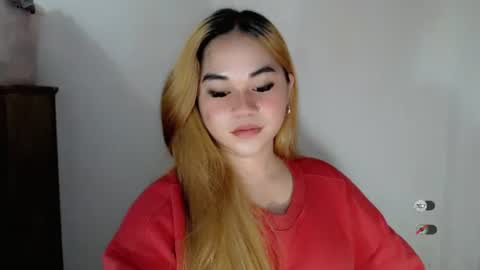 Snapshot of scarletvamp chatting on October 17, 2:26 am scarletvamp online show from October 17, 2:26 am