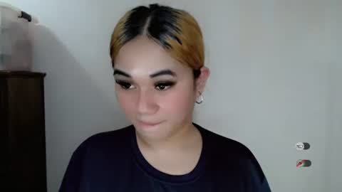 Snapshot of scarletvamp chatting on October 2, 3:00 am scarletvamp online show from October 2, 3:00 am