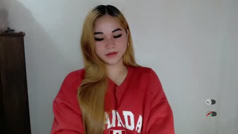 Snapshot of scarletvamp chatting on September 26, 12:41 am scarletvamp online show from September 26, 12:41 am