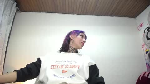 Scarllett online show from April 11, 7:45 am