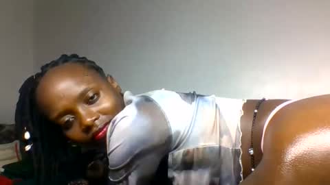 scentedfriction online show from November 20, 1:06 am