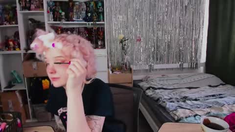 Rina online show from March 27, 7:32 am