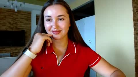 Elizabeth  online show from July 3, 9:48 am