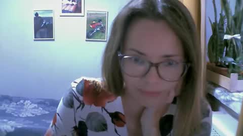 SEA Dream online show from November 18, 5:08 am