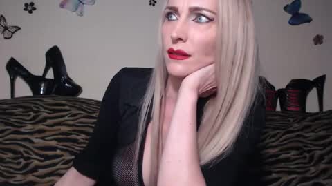 Emily online show from May 6, 8:57 pm