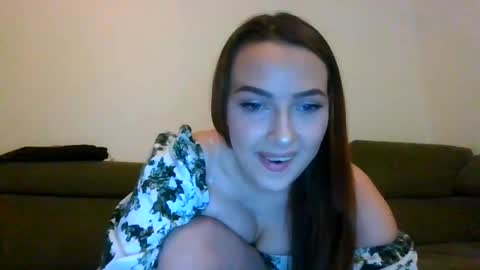 secretcherry99 online show from May 26, 9:58 pm