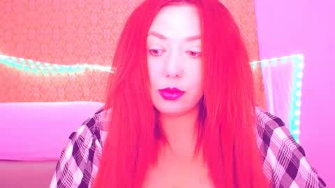 Snapshot of secrettbela4u chatting on September 13, 11:51 am secrettbela4u online show from September 13, 11:51 am