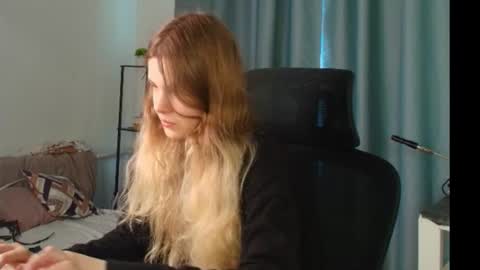 secrettier online show from July 15, 5:23 am