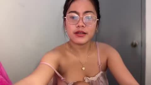 Mariaxxx online show from March 6, 8:04 pm