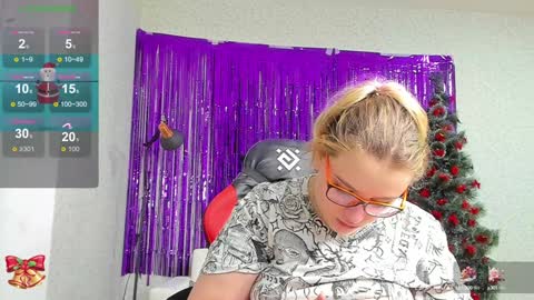 seductive_she_wolf online show from December 19, 8:34 pm
