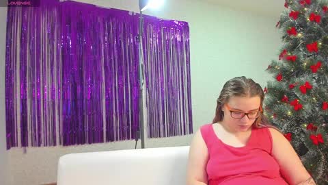 seductive_she_wolf online show from December 27, 9:17 am