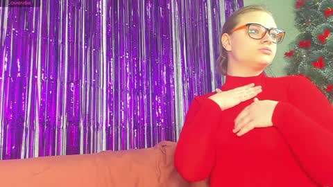seductive_she_wolf online show from January 6, 9:19 am