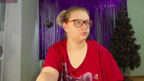 seductive_she_wolf online show from December 22, 7:22 am