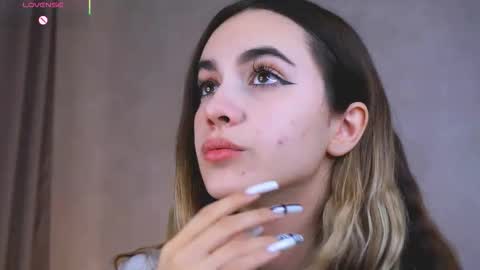 Snapshot of seeeyoubaby chatting on October 11, 3:04 pm Slavia online show from October 11, 3:04 pm