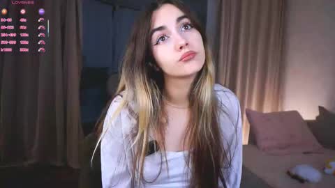 Snapshot of seeeyoubaby chatting on September 26, 4:26 pm Slavia online show from September 26, 4:26 pm