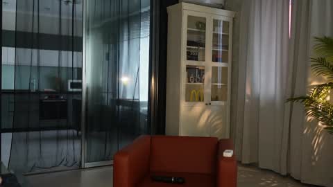 Jess online show from October 24, 10:33 am