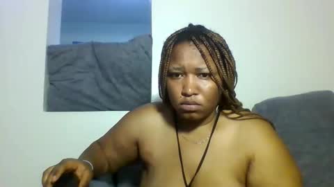 seexy_swiry online show from September 12, 8:01 am