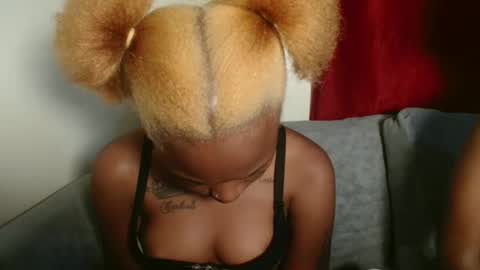 seexy_swiry online show from March 8, 1:15 am