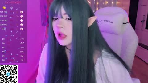 Selena  online show from March 23, 5:35 am